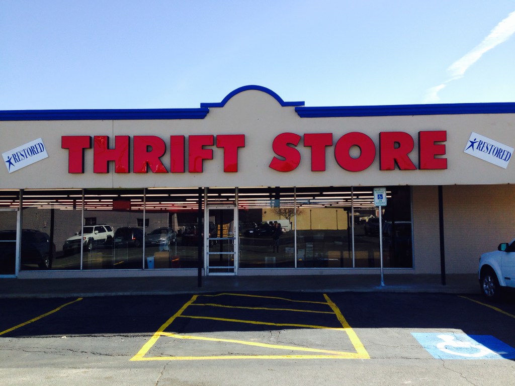 thrift-store-outside-haltom-city